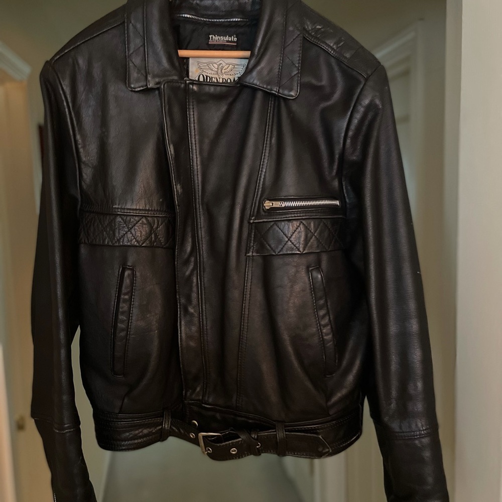 Men’s heavy duty motorcycle leather jacket
